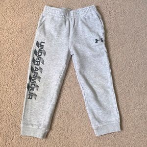 BOYS 4T - UNDER ARMOUR SWEATPANTS